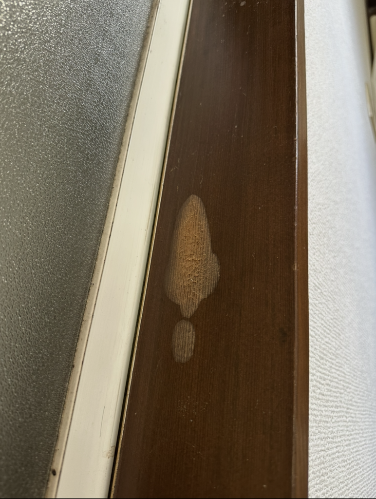 液体による色落ち