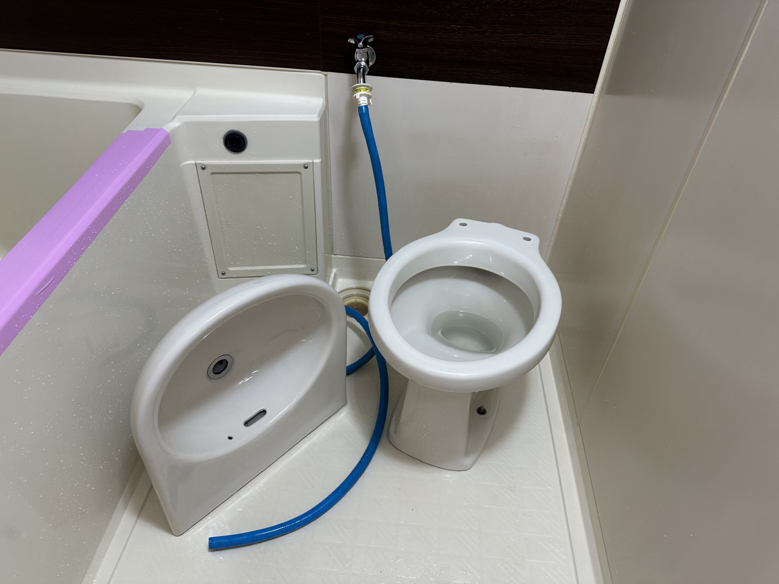 設備品綺麗にあらう