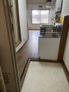 施工後、玄関から見てスッキリ♪