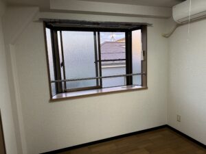 クロス張替え後の洋室内観